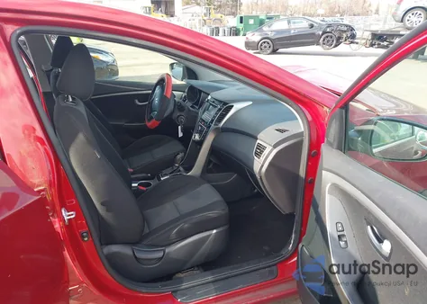 2016 Hyundai Elantra Gt z USA, uszkodzony, nr VIN KMHD35LH2GU317932